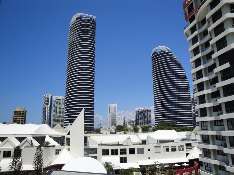 Broadbeach QLD 4218