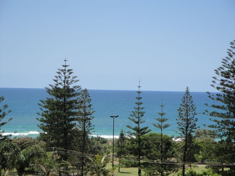 Broadbeach QLD 4218