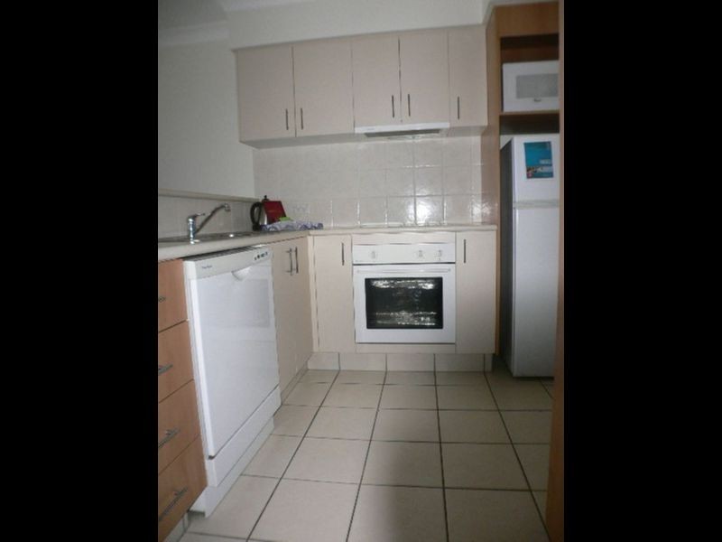 3083/2623 Gold Coast Hwy, Broadbeach QLD 4218