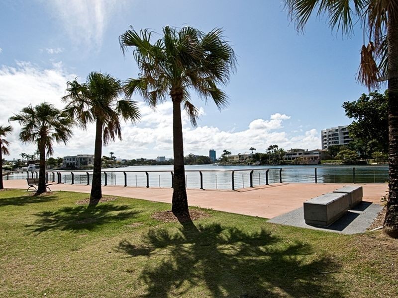 Surfers Paradise QLD 4217