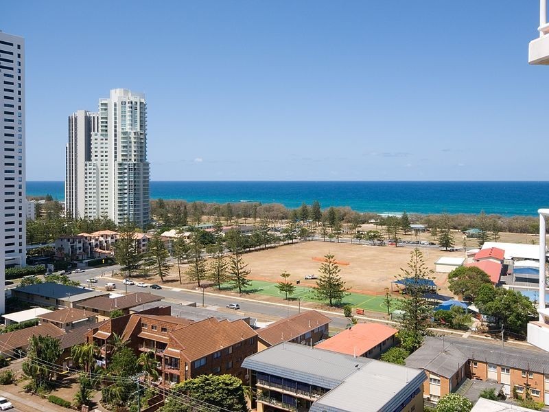 1141/2623 Gold Coast Highway, Broadbeach QLD 4218