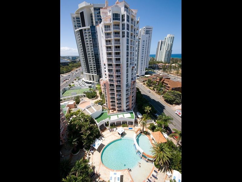1141/2623 Gold Coast Highway, Broadbeach QLD 4218