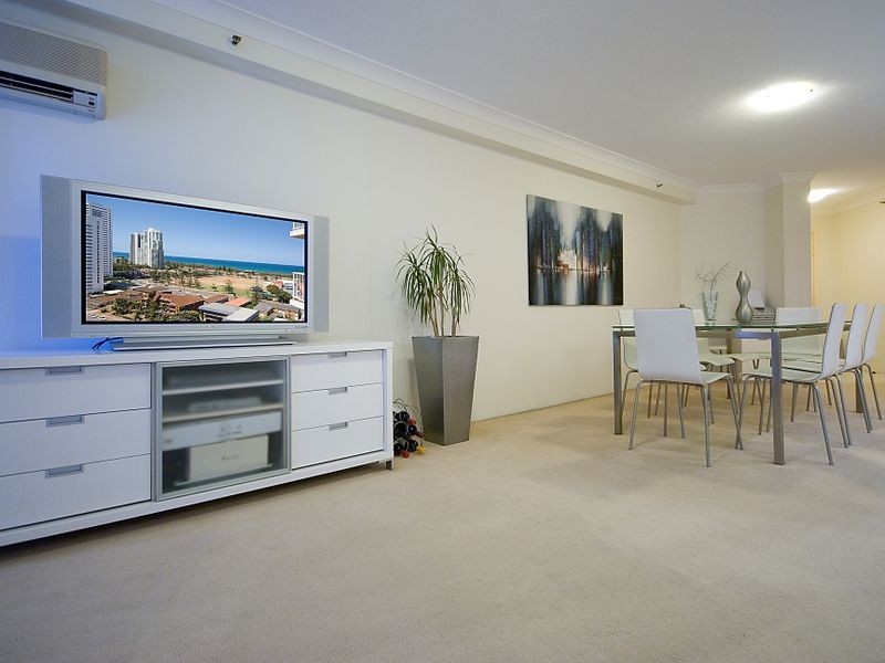 1141/2623 Gold Coast Highway, Broadbeach QLD 4218