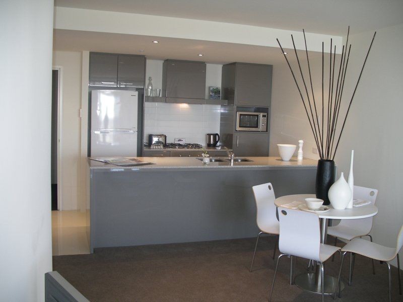 Broadbeach QLD 4218