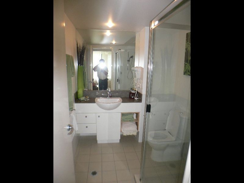 305/2685 Gold Coast Highway, Broadbeach QLD 4218
