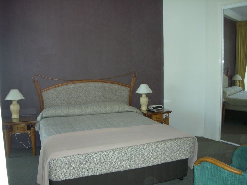 703/9 Beach Parade, Surfers Paradise QLD 4217