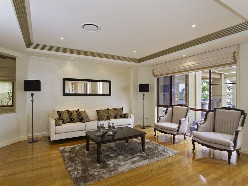 Clear Island Waters QLD 4226