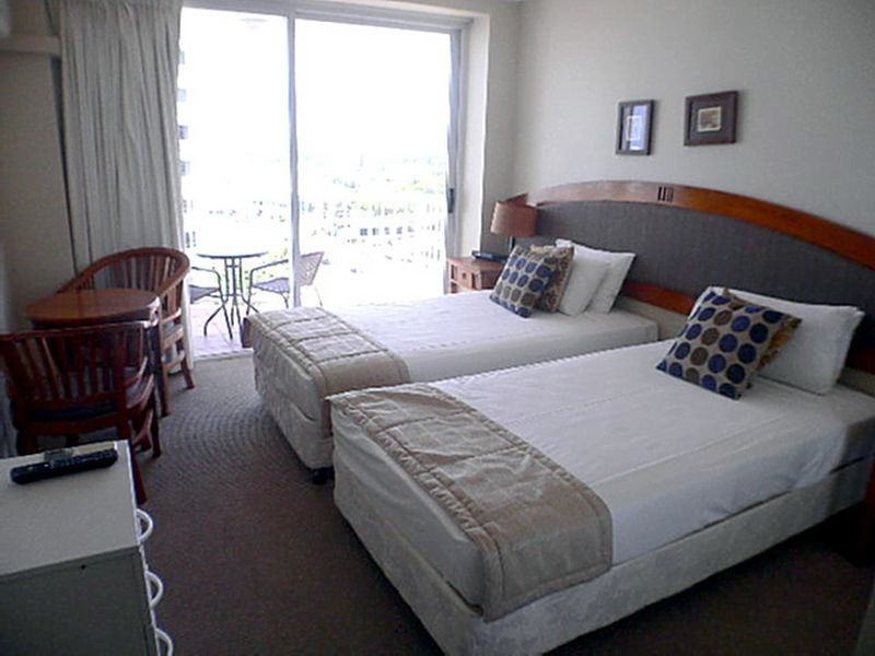 2095/2623 Gold Coast Hwy, Broadbeach QLD 4218