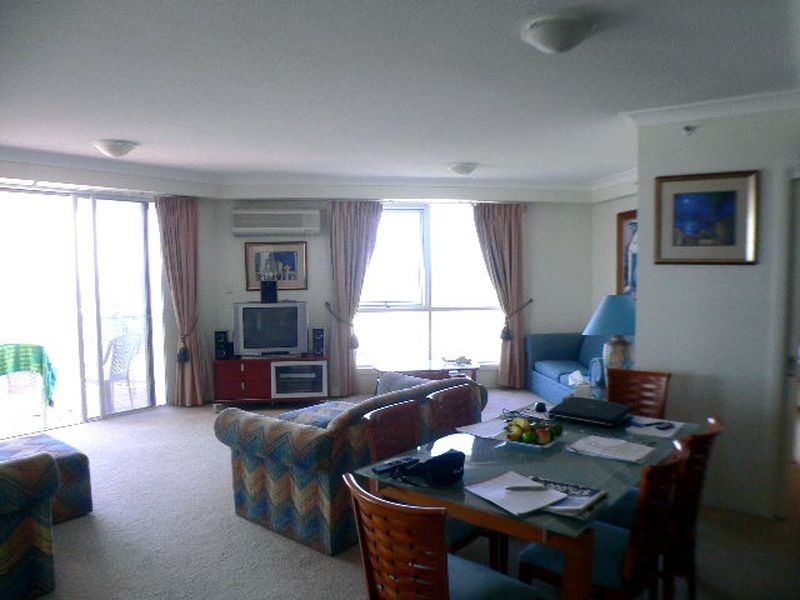 Broadbeach QLD 4218