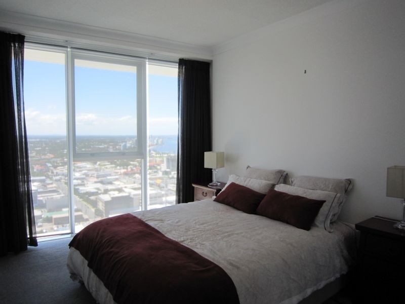 23206/5 Lawson Street, Southport QLD 4215