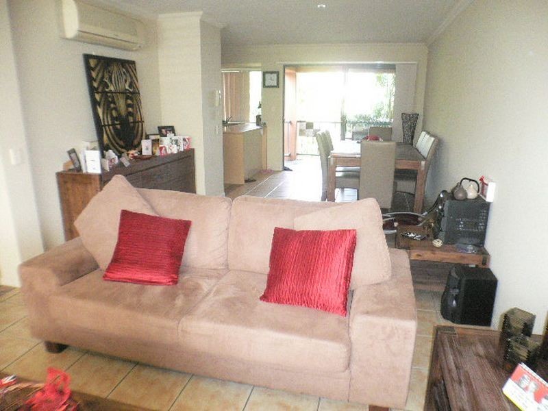 9/20 Fairway Dr, Clear Island Waters QLD 4226