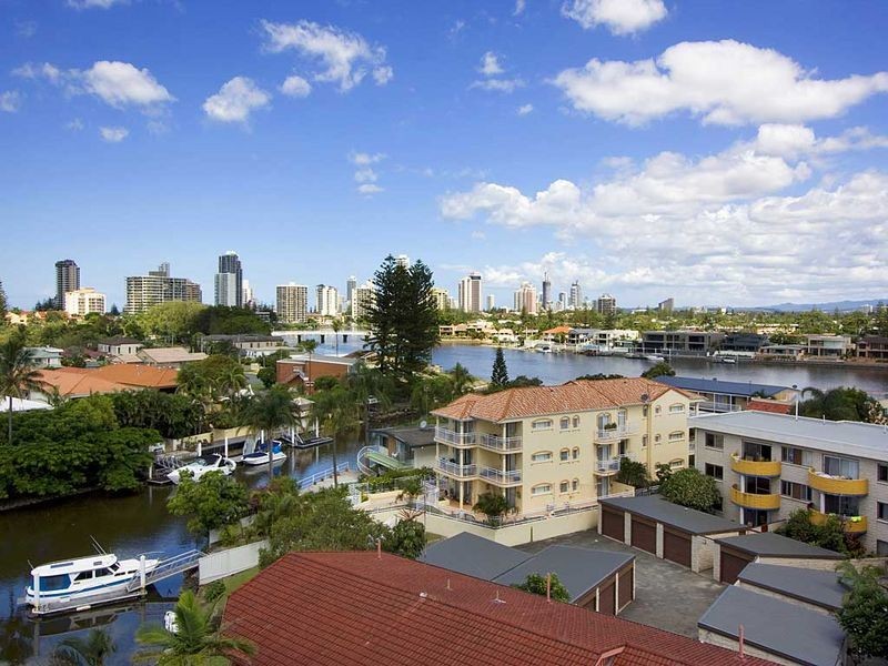Surfers Paradise QLD 4217