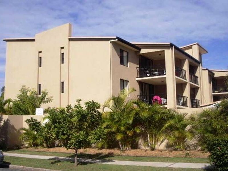 18/4 Mawarra Street, Palm Beach QLD 4221