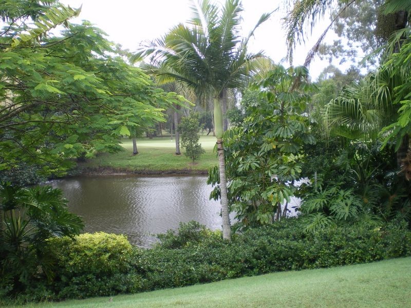 Clear Island Waters QLD 4226