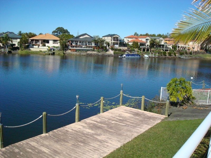 14 Staysail Crescent, Clear Island Waters QLD 4226