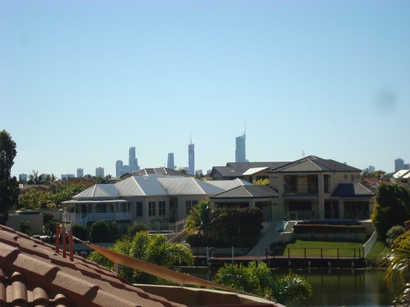 14 Staysail Crescent, Clear Island Waters QLD 4226