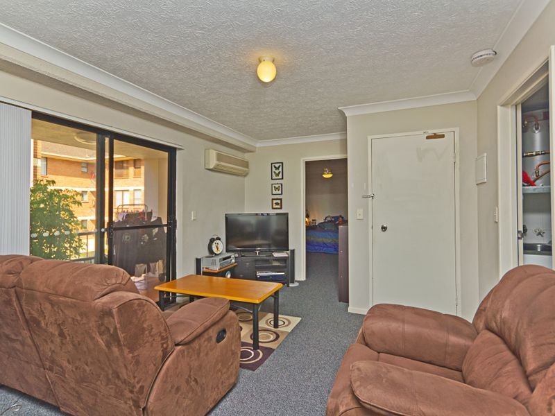 5/35 Britannia Avenue, Broadbeach QLD 4218