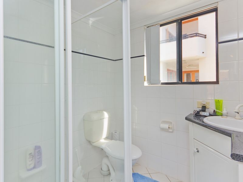 5/35 Britannia Avenue, Broadbeach QLD 4218