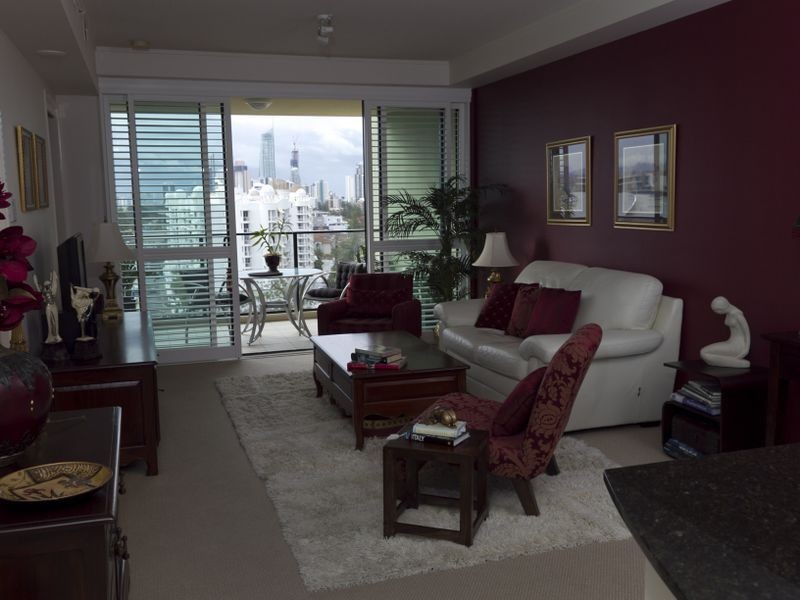 1004/2685 Gold Coast Highway, Broadbeach QLD 4218