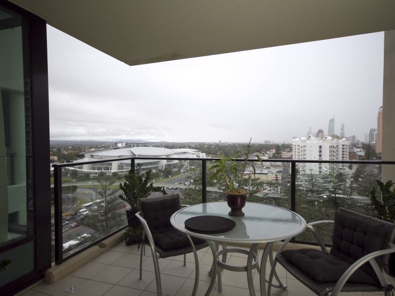 1004/2685 Gold Coast Highway, Broadbeach QLD 4218