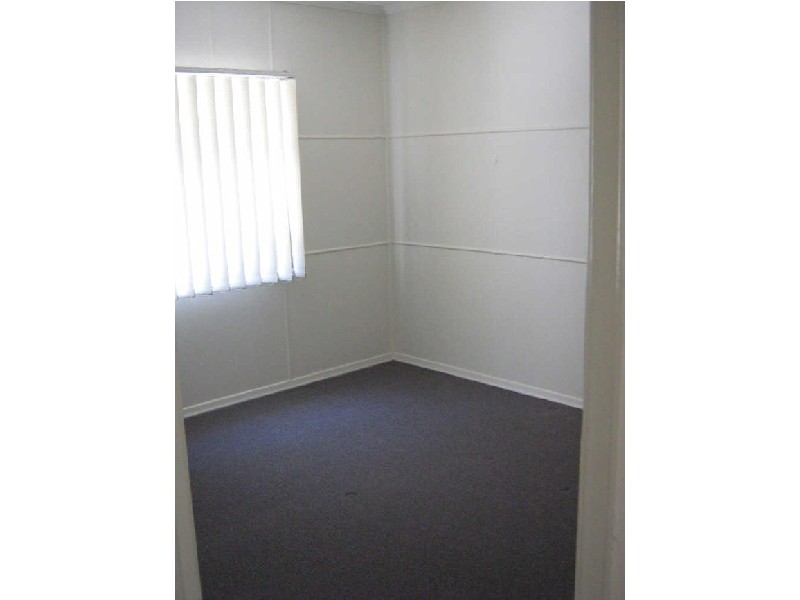 19 Second Avenue, Broadbeach QLD 4218