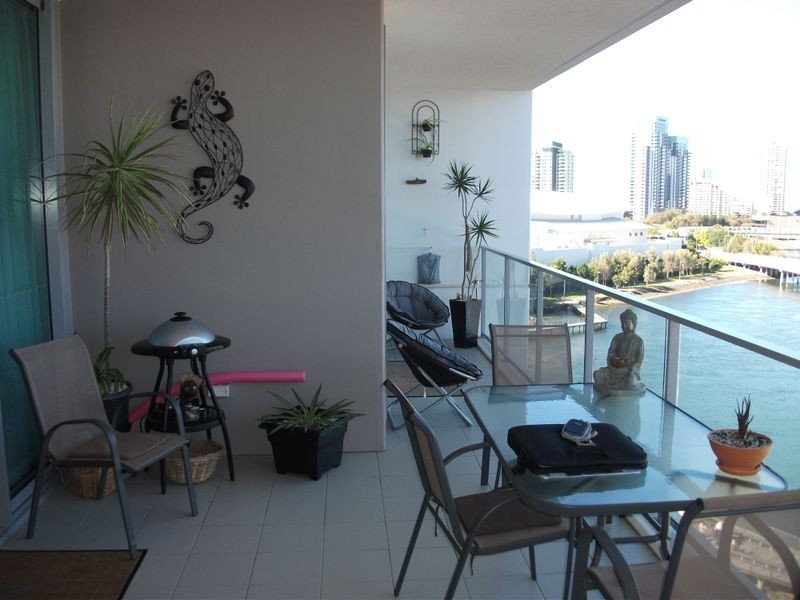 Broadbeach Waters QLD 4218