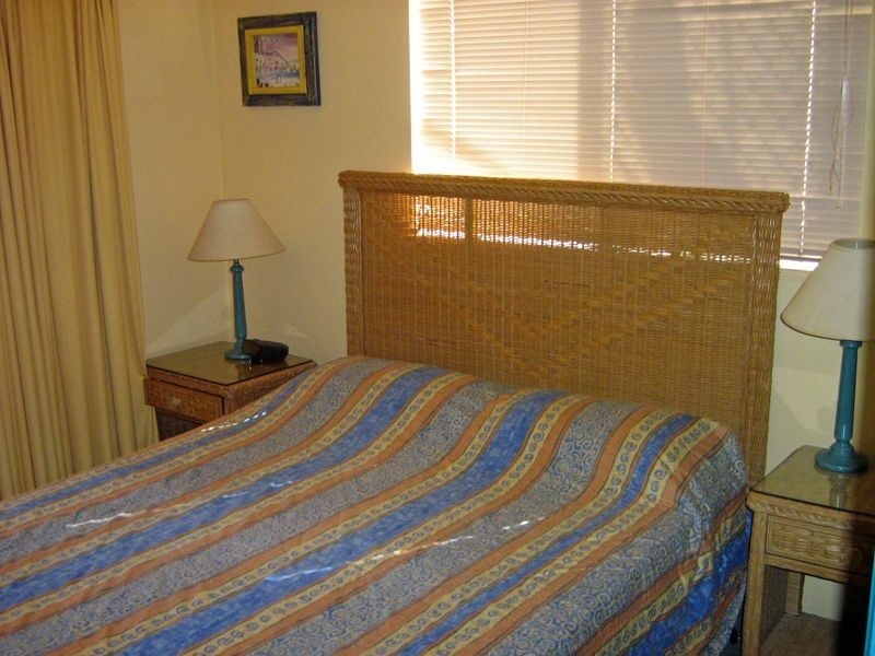 2/112 Surf Parade, Broadbeach QLD 4218