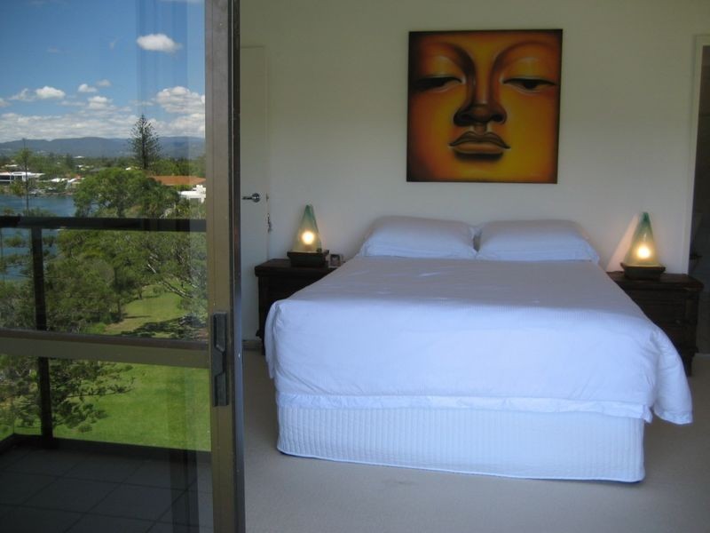 Surfers Paradise QLD 4217