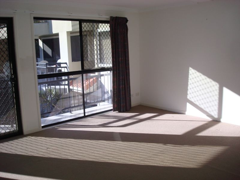 Biggera Waters QLD 4216