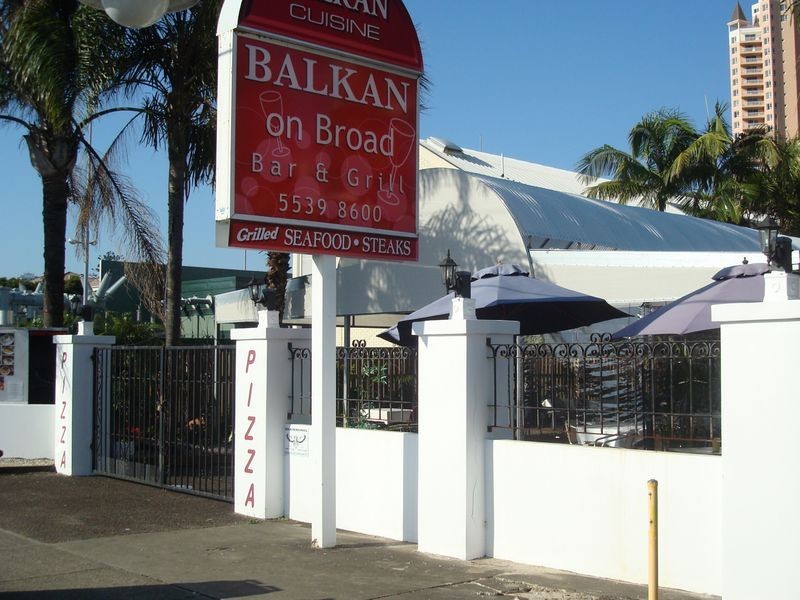 Broadbeach QLD 4218