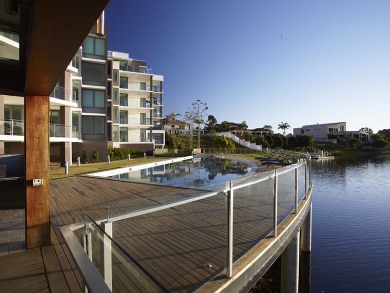 Varsity Lakes QLD 4227