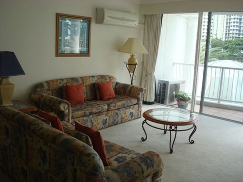 Broadbeach QLD 4218