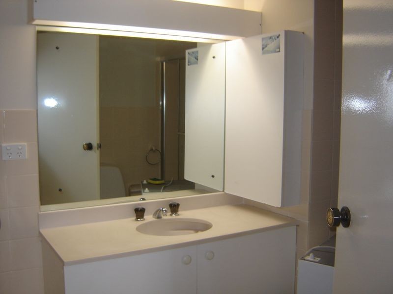 9D/50 Old Burleigh Road, Surfers Paradise QLD 4217