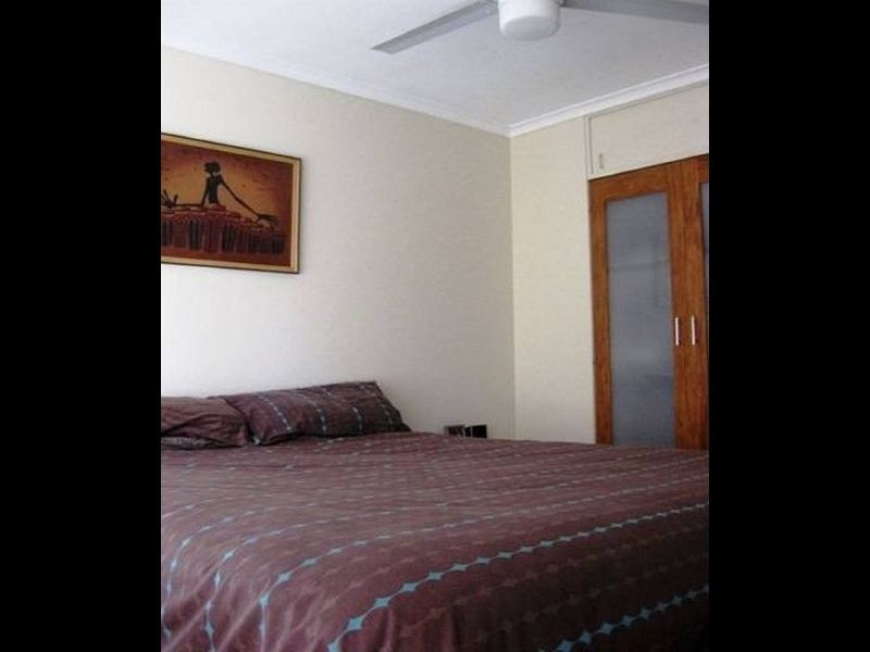 Broadbeach QLD 4218