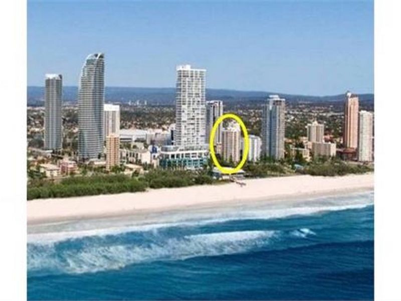 204/157 Old Burleigh Road, Broadbeach QLD 4218