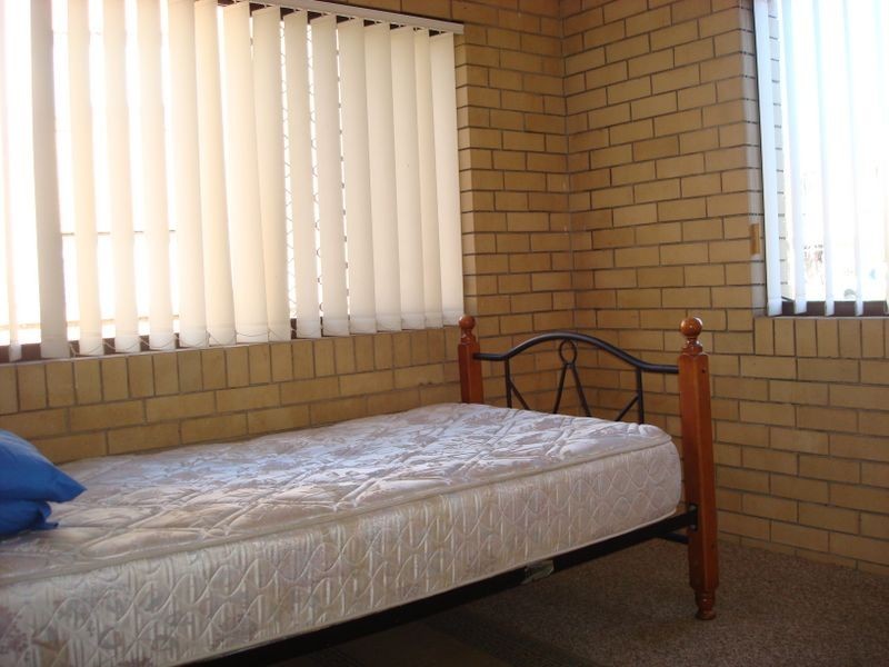 4/22 Duet Drive, Mermaid Waters QLD 4218