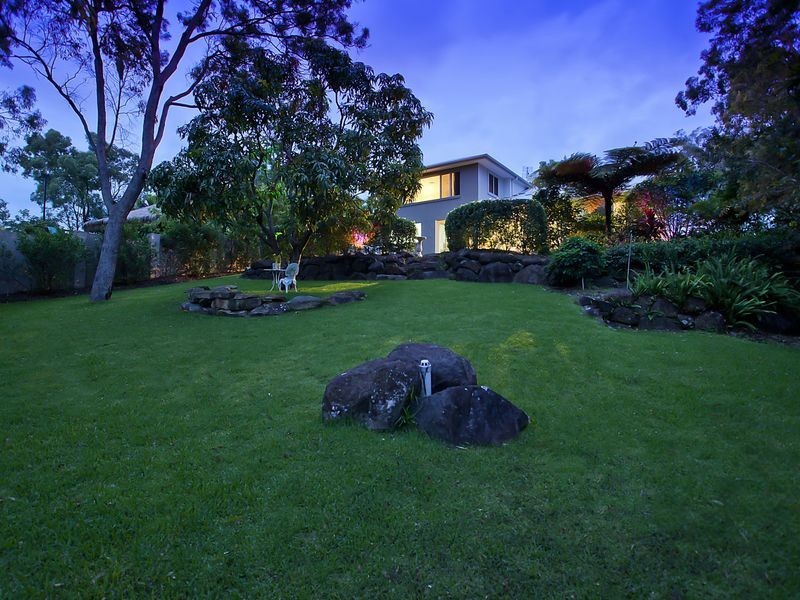 12 Midgera Street, Ashmore QLD 4214