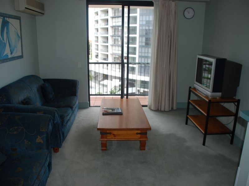 Broadbeach QLD 4218