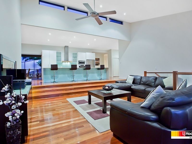 52 Sky Royal Terrace, Burleigh Heads QLD 4220