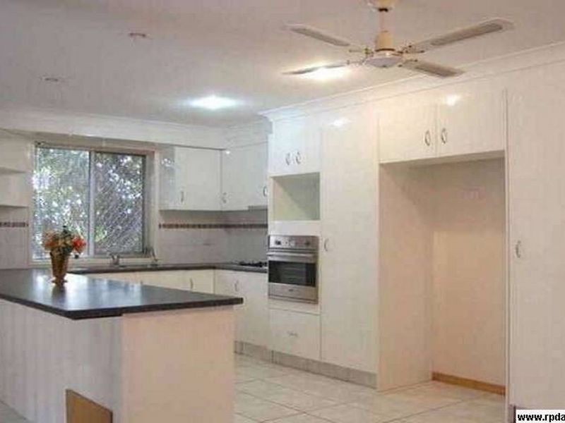 25 Gainsborough Drive, Varsity Lakes QLD 4227