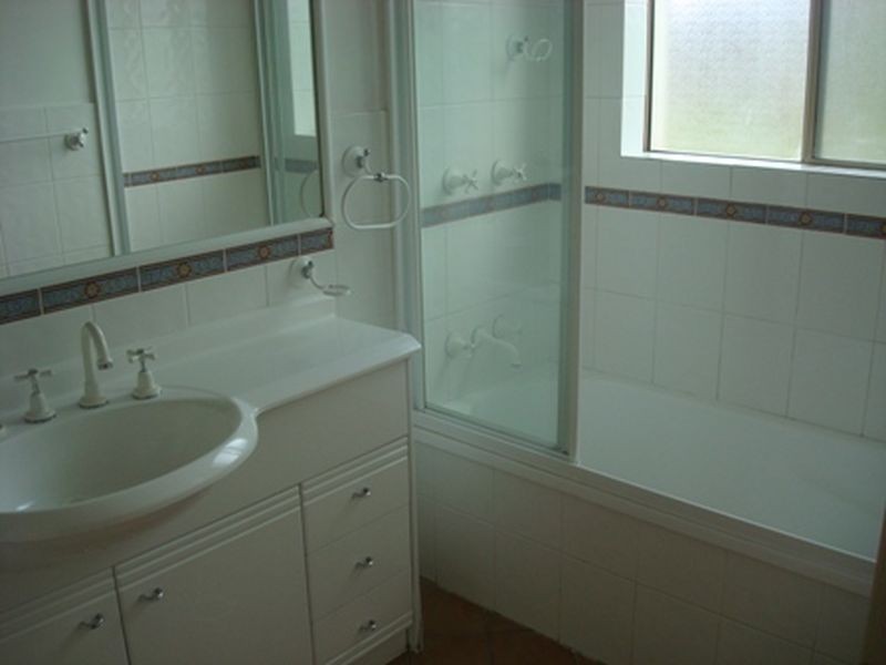 6/41 Britannia Avenue, Broadbeach QLD 4218