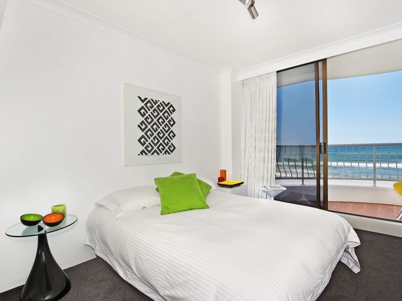 8/125 Albatross Avenue, Mermaid Beach QLD 4218