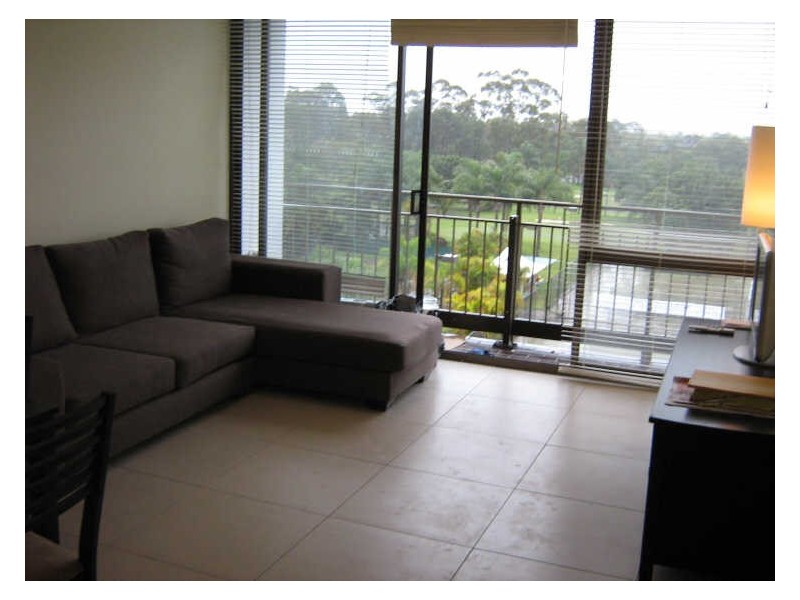 Clear Island Waters QLD 4226