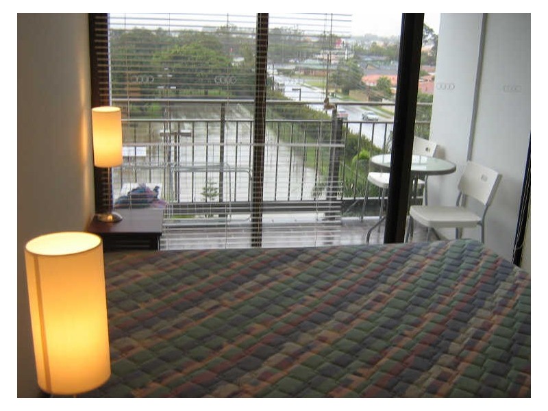 Clear Island Waters QLD 4226