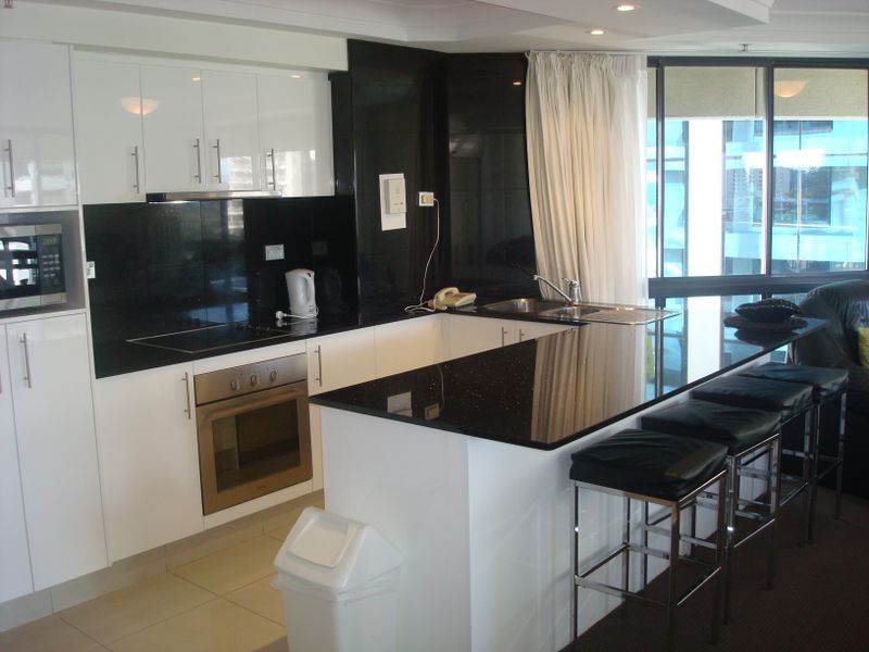 Broadbeach QLD 4218