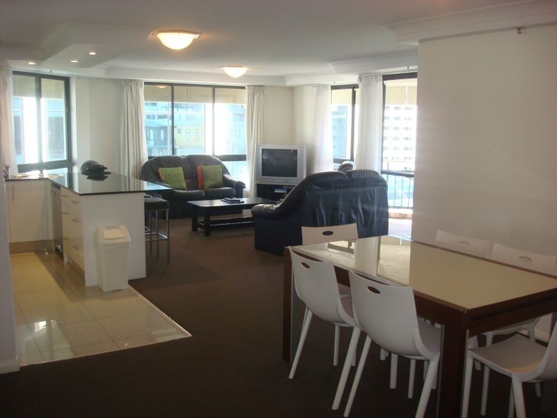 Broadbeach QLD 4218