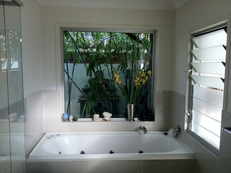 19 Miami Key, Broadbeach Waters QLD 4218