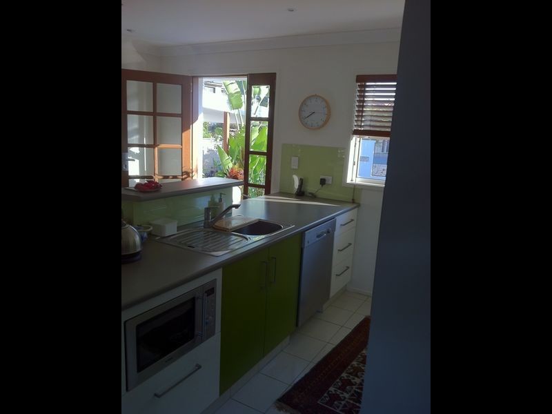 19 Miami Key, Broadbeach Waters QLD 4218