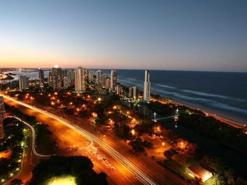 181/2 Admiralty Drive, Surfers Paradise QLD 4217