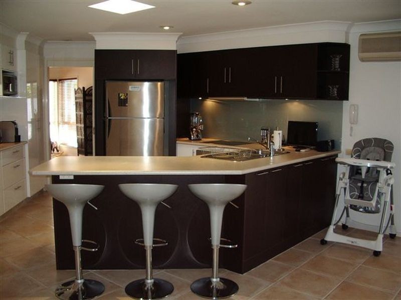 Clear Island Waters QLD 4226